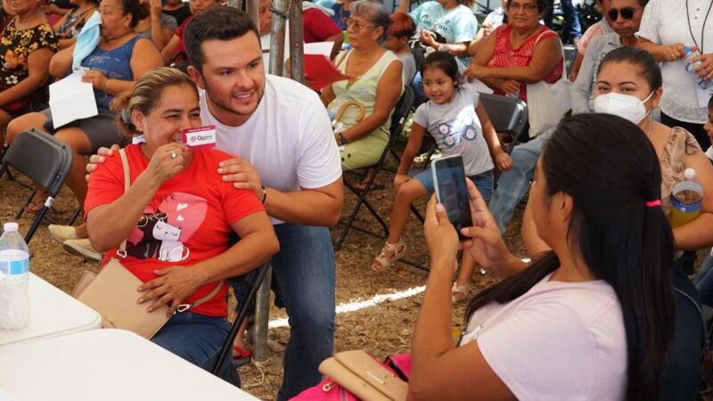 Tienden la mano a las familias más vulnerables de Cancún