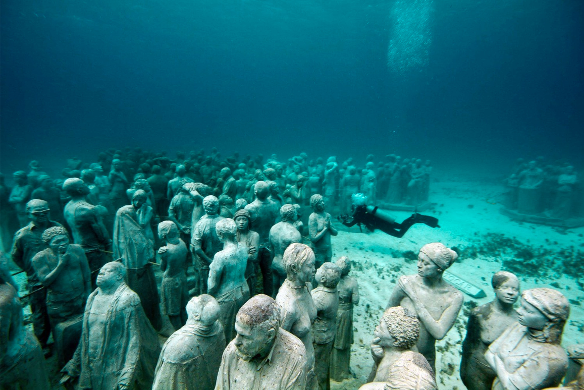 Algunas de las actividades principales en las islas son el buceo y el esnórquel.