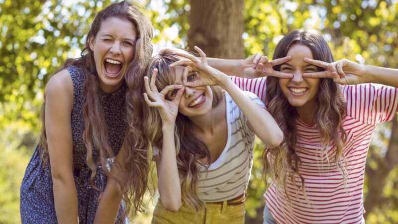 Rodéate de este tipo de amigos y serás feliz