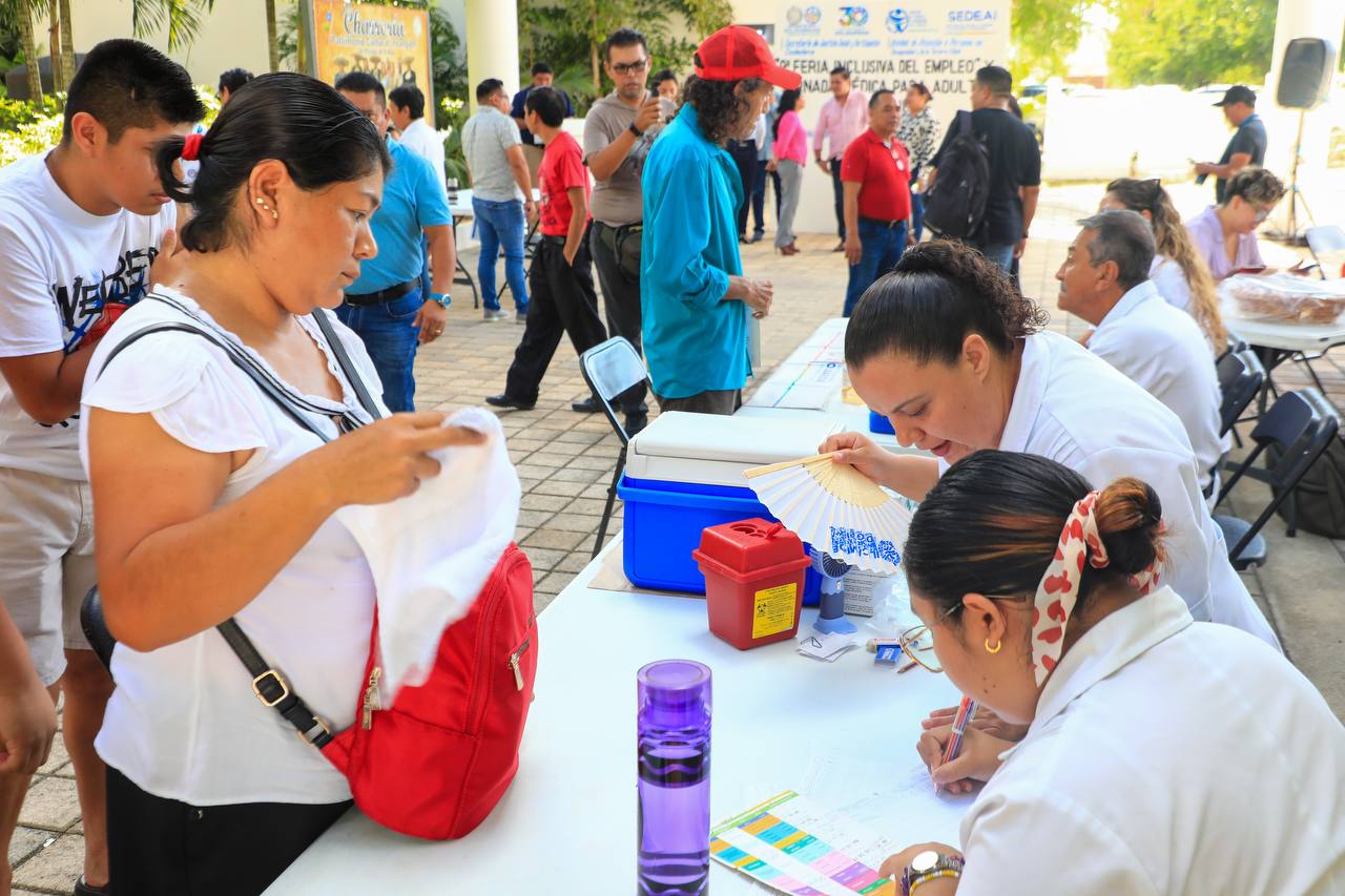 Ofertan 150 vacantes en feria inclusiva de Solidaridad