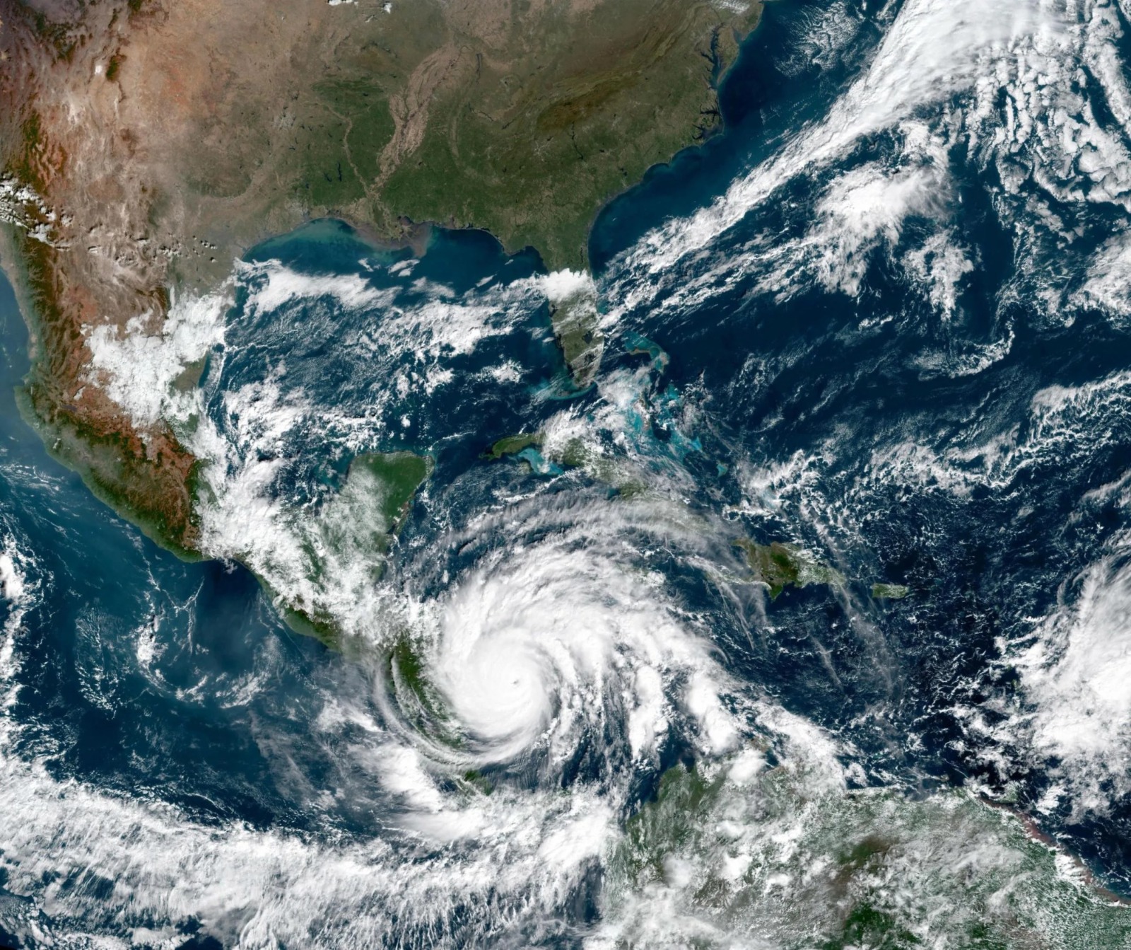 Huracanes 2023: Todo lo que debes saber sobre sus riesgos