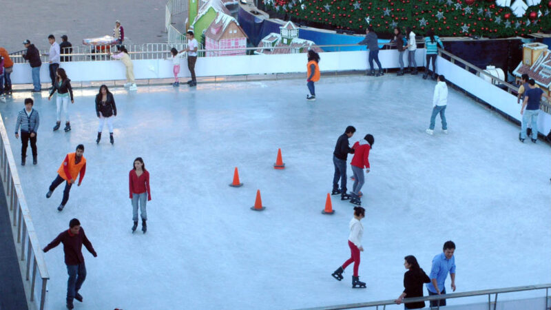 ¡Alista tus patines! Abrirán pistas de hielo en Cancún y Chetumal