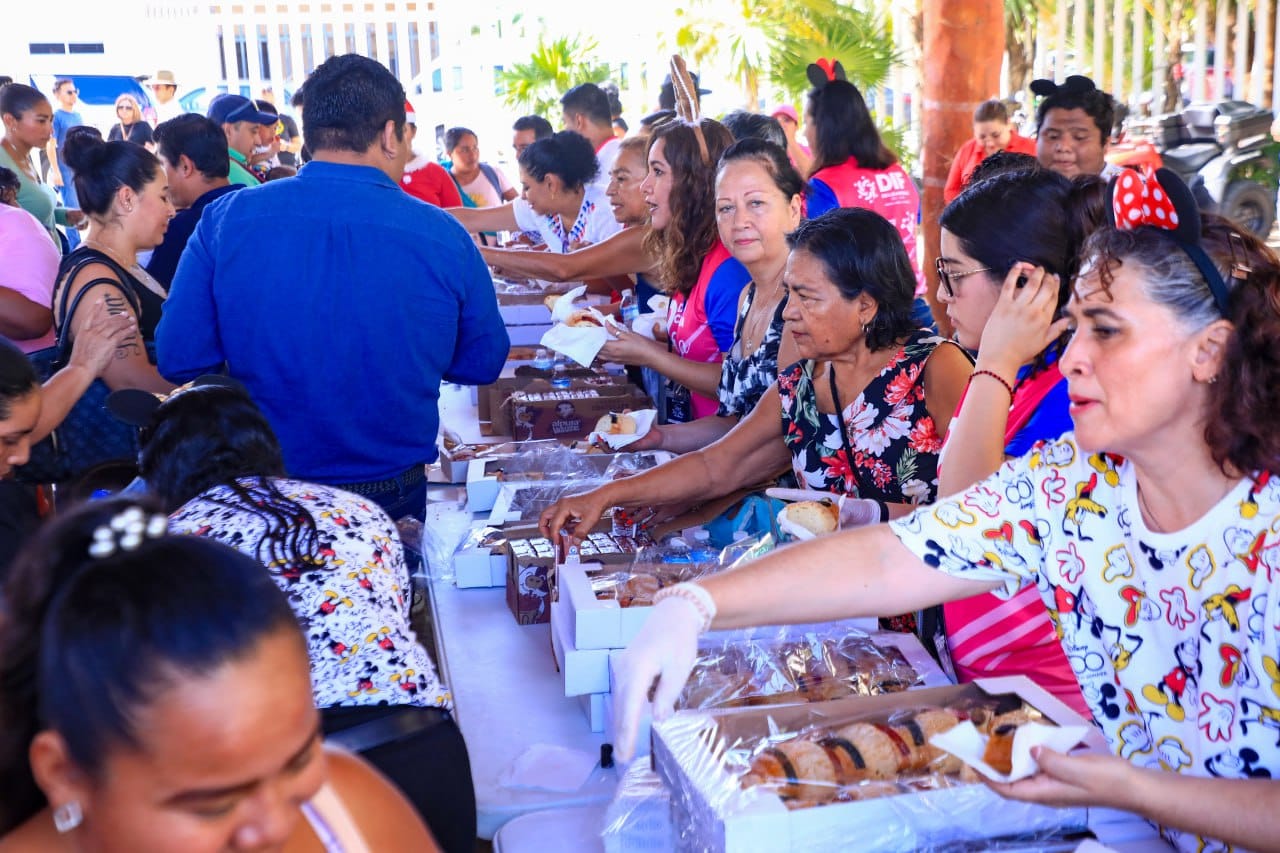 Celebran con actividades y sorpresas el Día de Reyes en la Riviera Maya