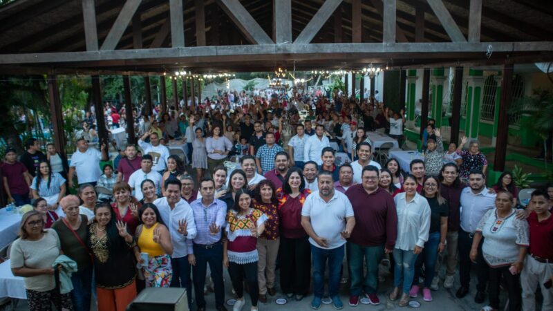 Morenistas celebran con tamaliza el Día de la Candelaria 