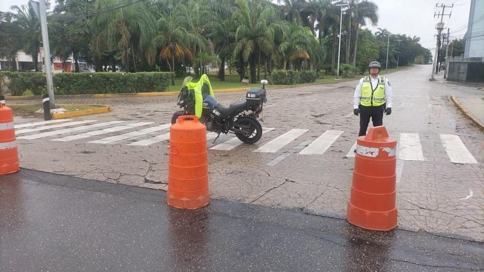 ¡Precaución vial! Calles cerradas en Cancún para este martes