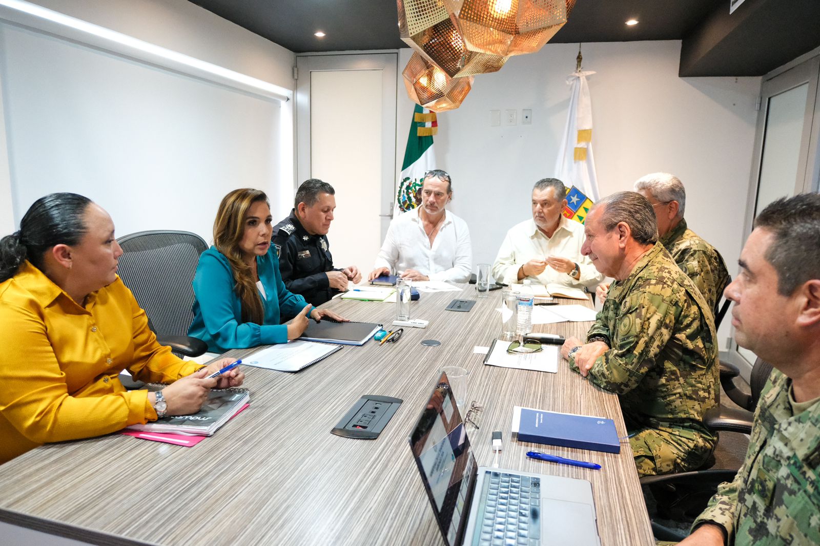 Activan plan para afrontar el sargazo en costas de Quintana Roo