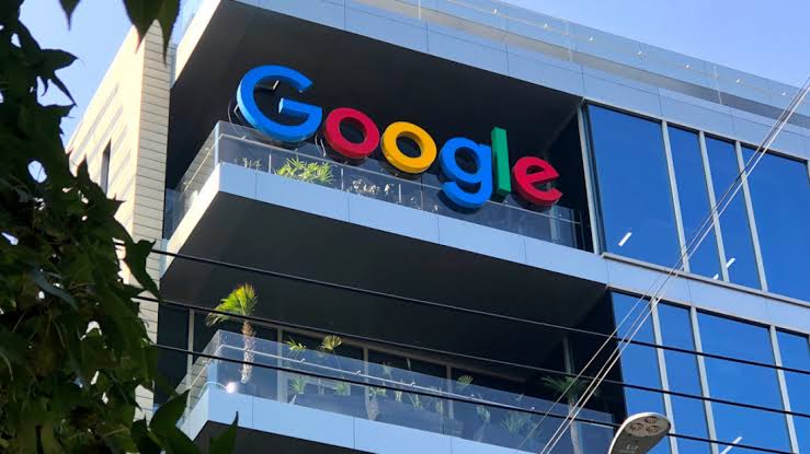 Google planea cobrar por usar su buscador