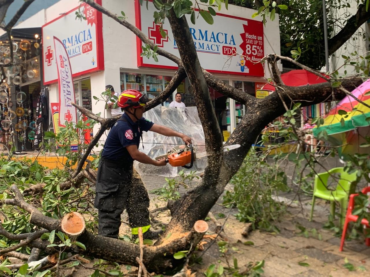 Activan brigadas para limpiar la ciudad luego de las lluvias