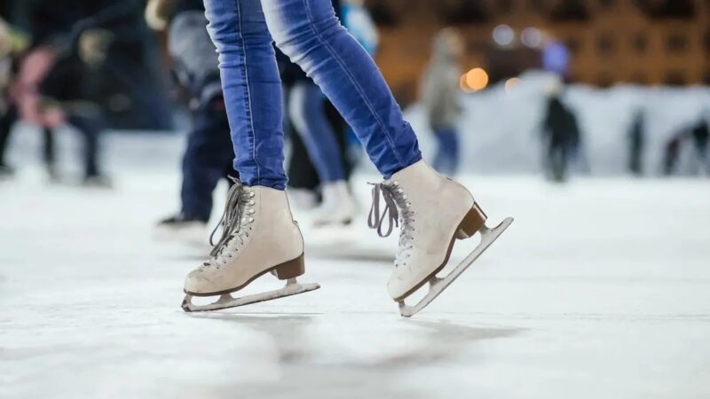 Esto debes saber de la mega pista de hielo que habrá en Cancún