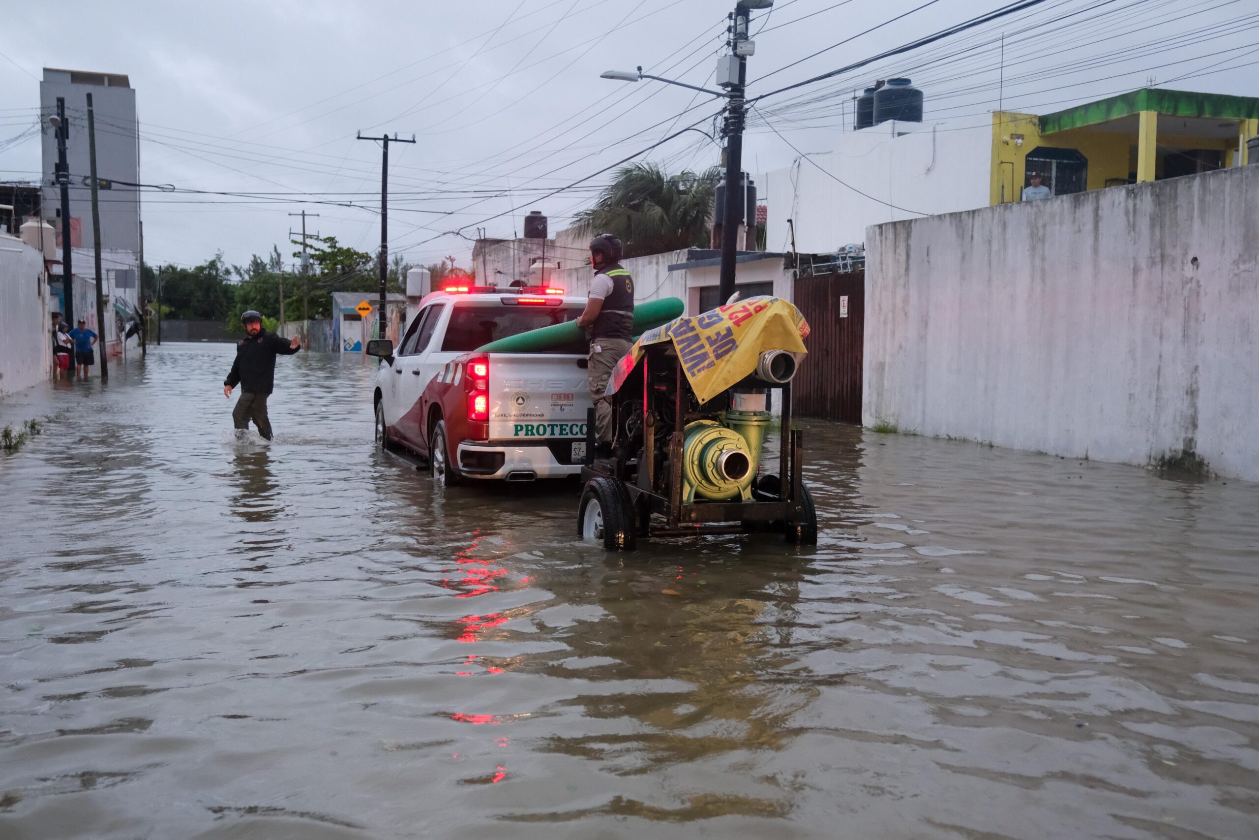 Brinda Infonavit apoyo a viviendas dañadas por huracán “Helene”