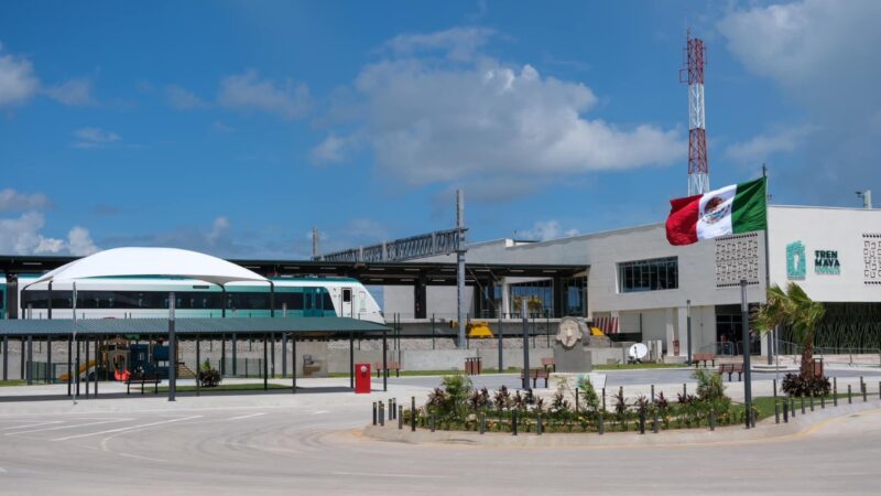 Inaugura AMLO nueva estación del Tren Maya en Chetumal