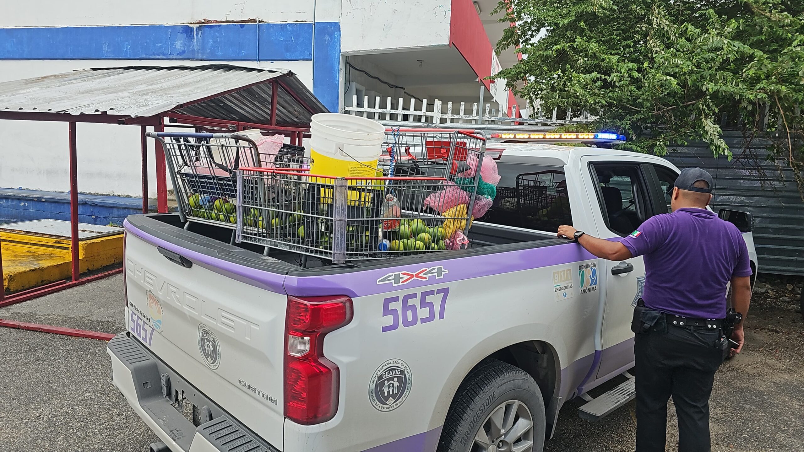 Rescatan a nueve niños en situación de riesgo en Cancún