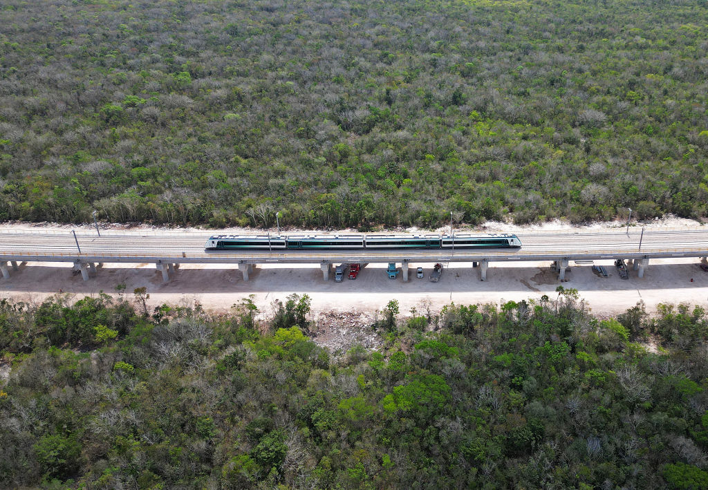 Tren Maya, estrella de la campaña turística de Quintana Roo