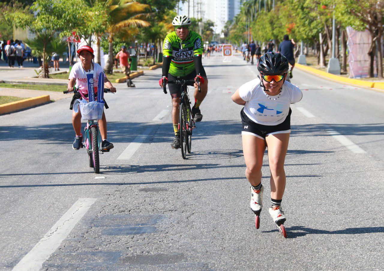 Domingo sin prisa: comida, música y paseo en el Malecón Tajamar